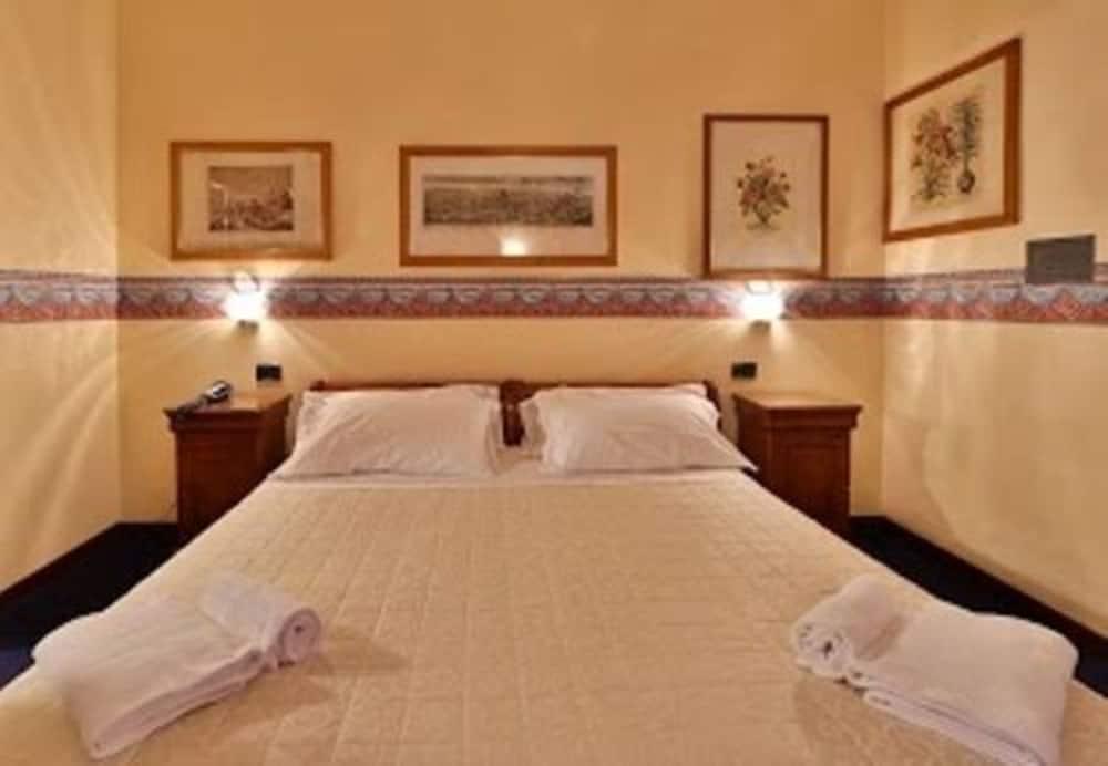 Ih Hotels Firenze Select Extérieur photo