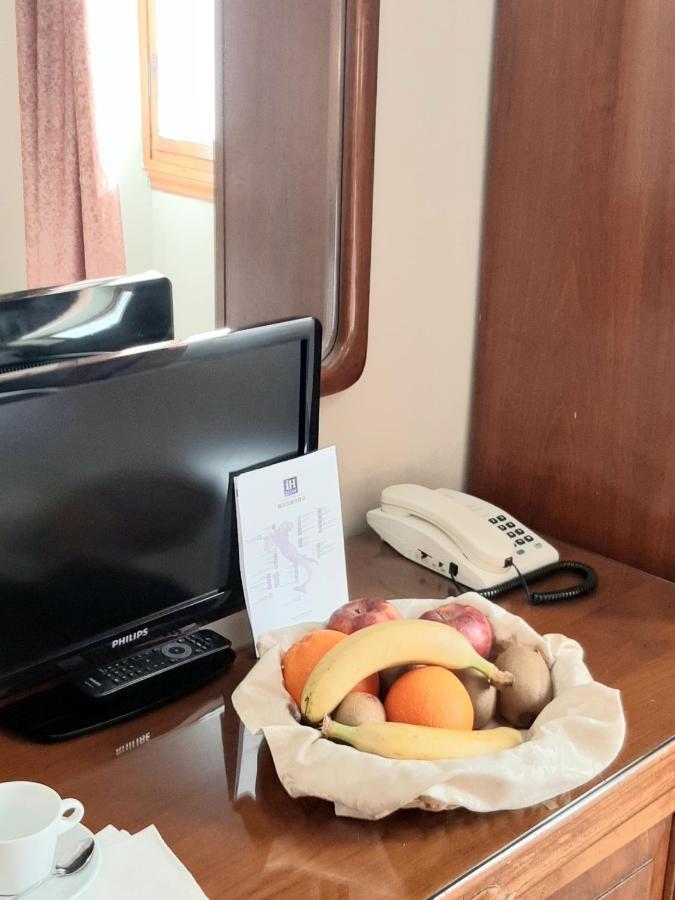 Ih Hotels Firenze Select Extérieur photo